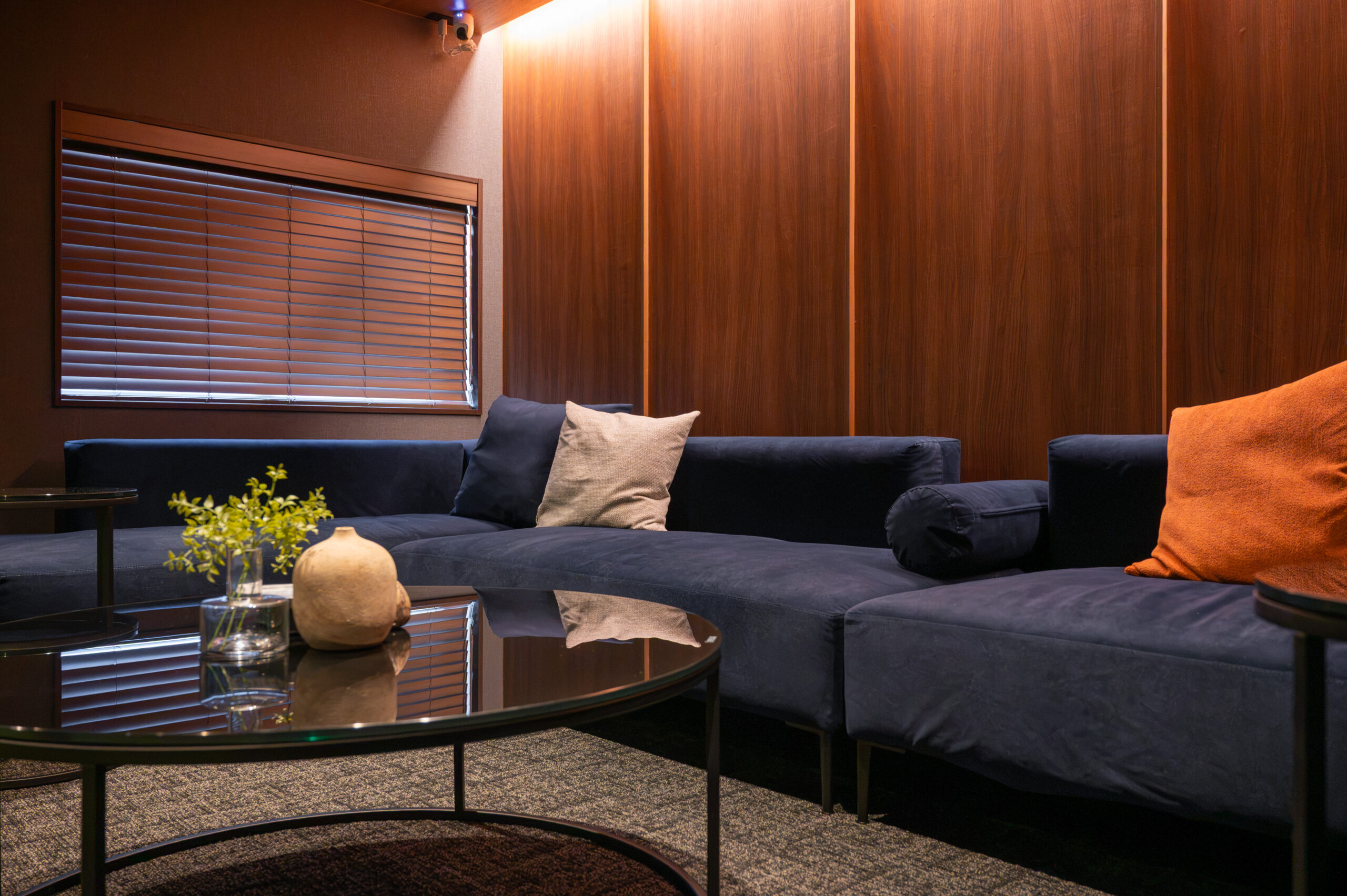 Lounge Range伊万里店の外観